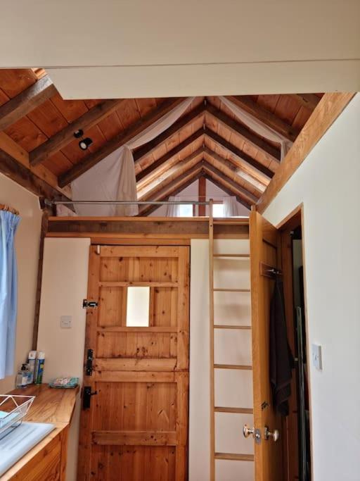 Log Cabin At The Old Summer Dairy Glastonbury Somerton  Exteriér fotografie